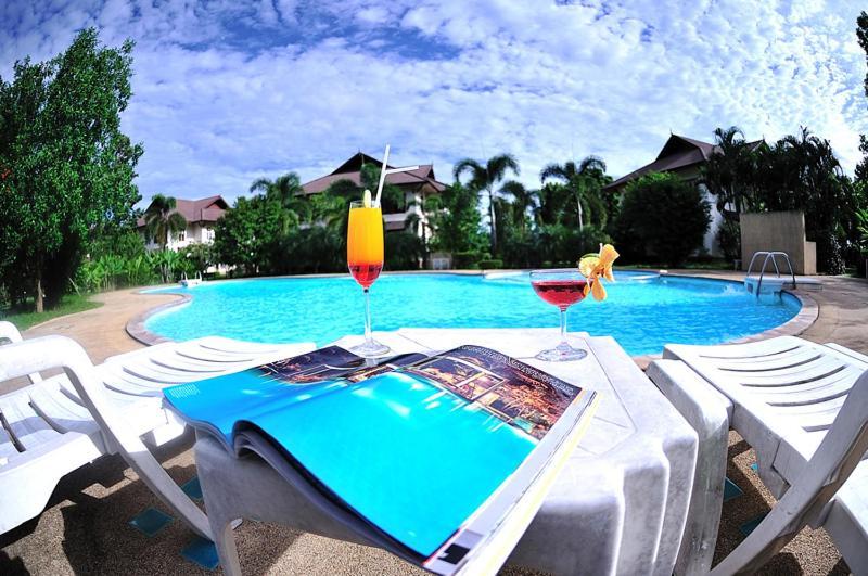 Teak Garden Resort, Chiang Rai Exterior foto